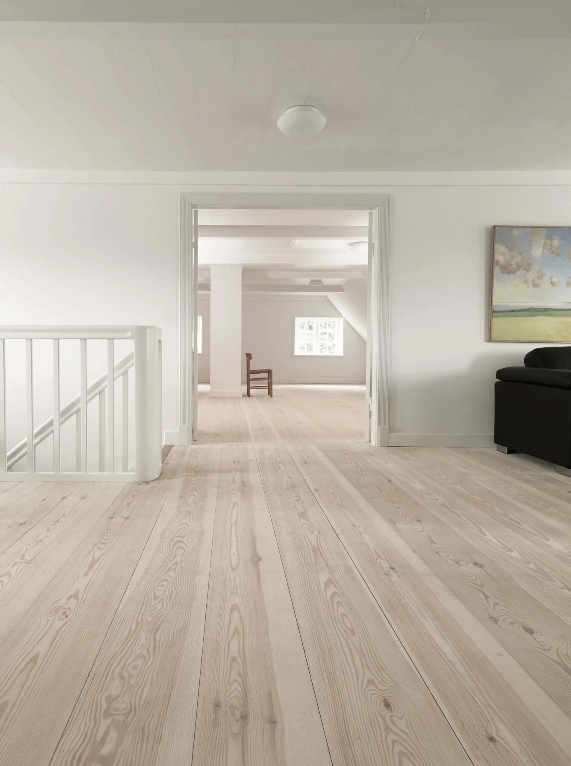 Hallway laid in vinyl plank