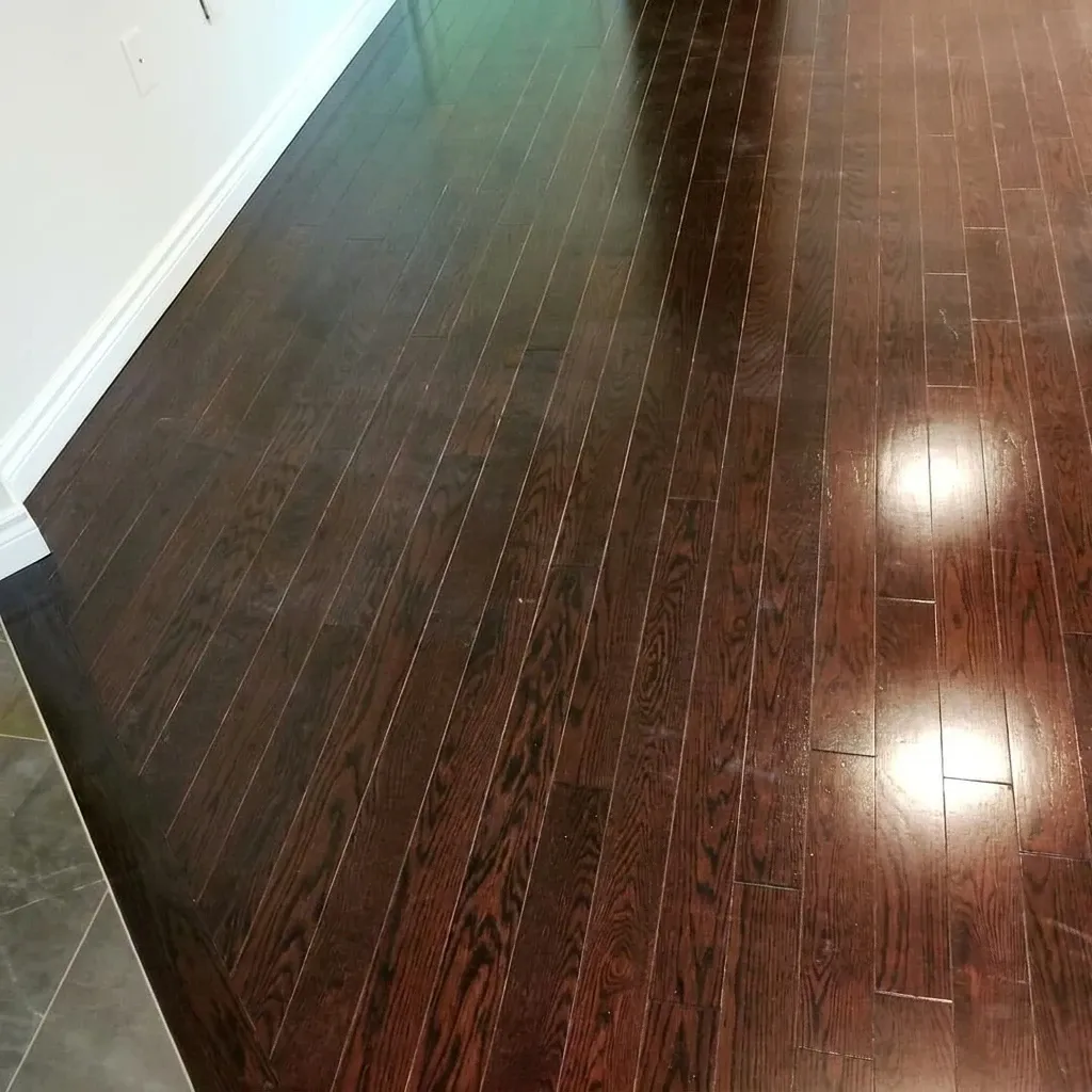 Solid Hardwood Installation – Dark Stain
